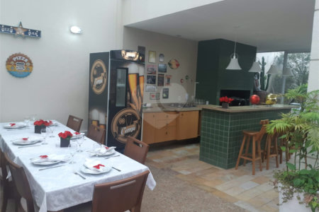 Apartamento à venda com 3 quartos, sendo 1 suíte,  em Mooca, São Paulo, SP