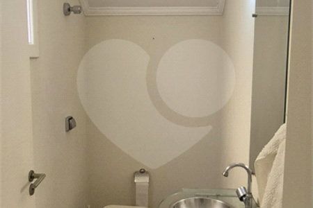 Casa à venda ou para alugar com 3 suítes no condomínio Jardim Theodora, Itu - SP