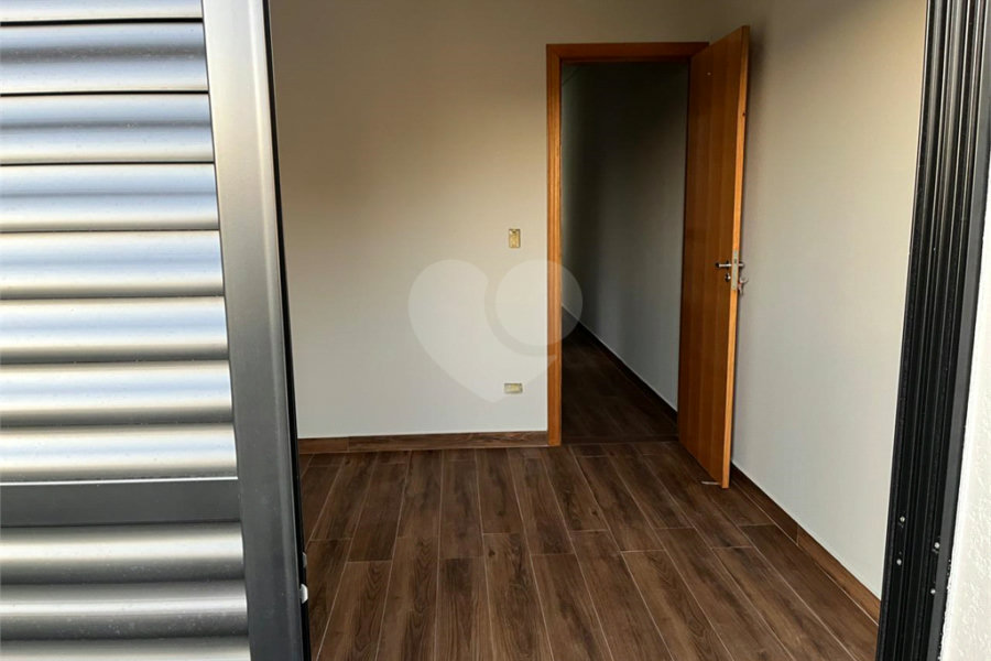 Sobrado à venda com 3 quartos, sendo 1 suíte, em Jardim Maristela, São Paulo, SP