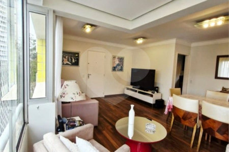 Apartamento à venda com 3 quartos, sendo 1 suíte, em Vila Suzana, São Paulo, SP