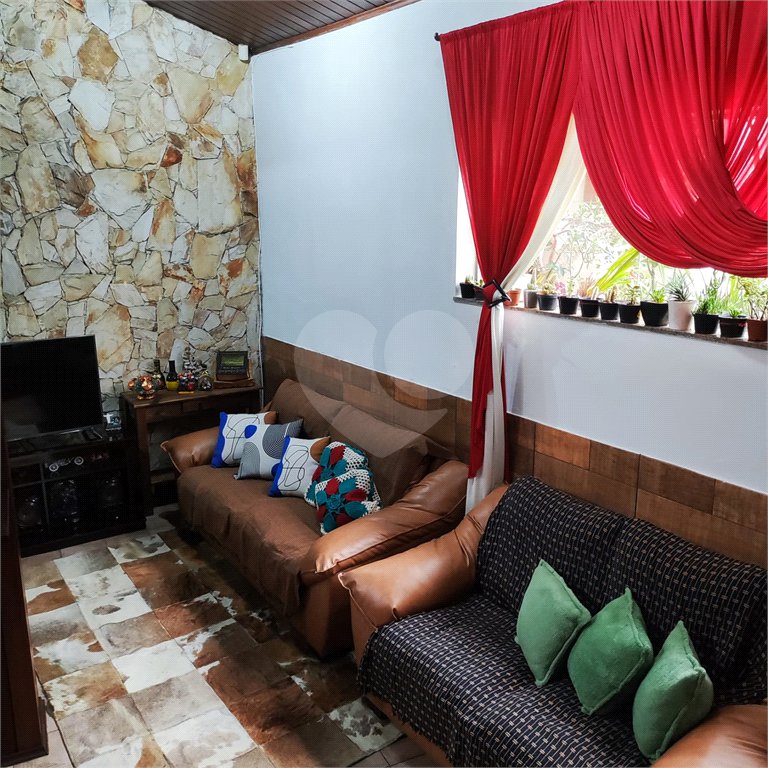 Casa Térrea à venda com 3 quartos, sendo 1 suíte, em Vila Trujillo, Sorocaba, SP