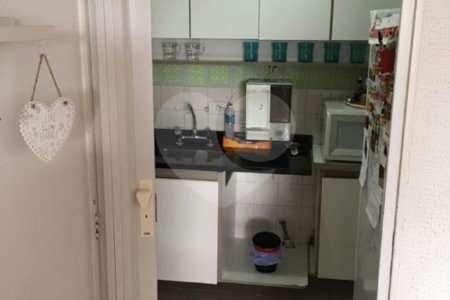 Apartamento à venda com 3 quartos, sendo 1 suíte, em Jardim Ampliação, São Paulo, SP