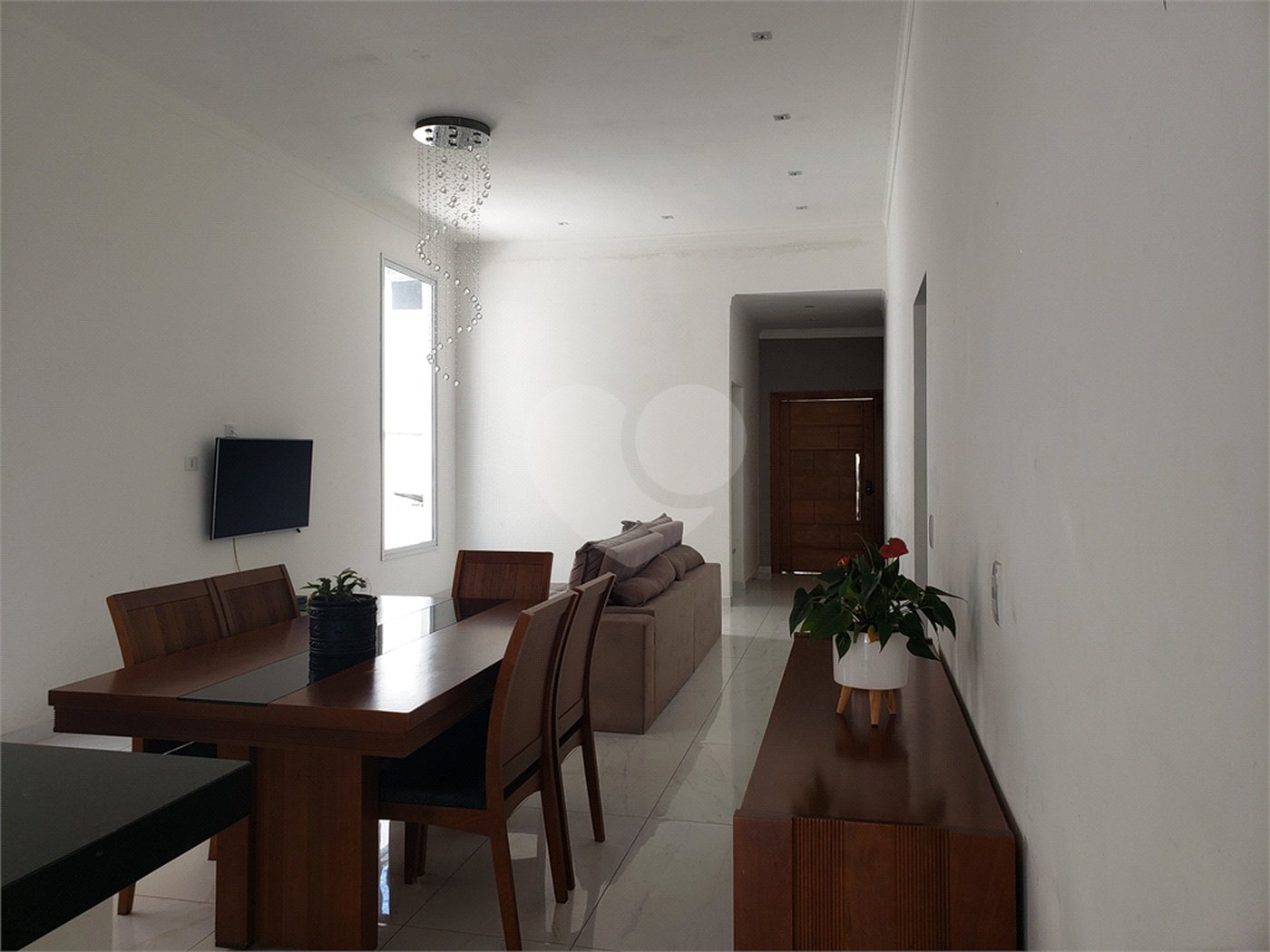 Casa à venda com 3 suítes no condomínio Residencial Veredas, Mogi das Cruzes - SP