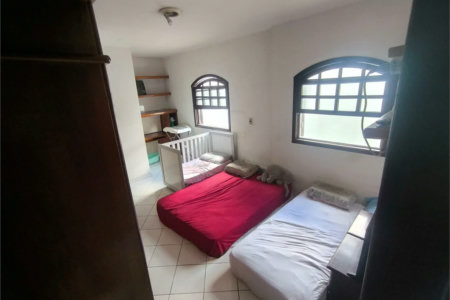 Casa à venda com 5 quartos, sendo 2 suítes, em Jardim Umarizal, São Paulo, SP