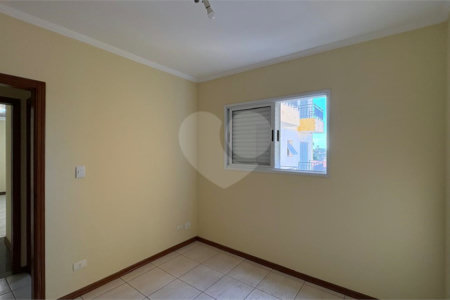 Apartamento à venda com 2 quartos, sendo 1 suíte,  em Jardim Simus, Sorocaba, SP