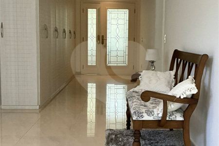 Casa à venda com 6 quartos, sendo 5 suítes, no condomínio City Castelo, Itu - SP