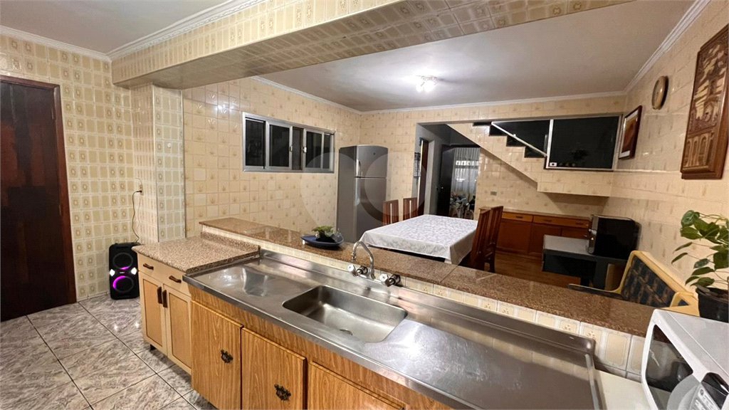 Casa Térrea à venda com 3 quartos em Jardim São José, Guarulhos, SP