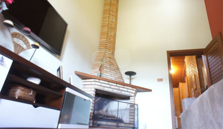 Casa à venda com 4 quartos, sendo 1 suíte,  em Vila Suissa, Mogi das Cruzes, SP
