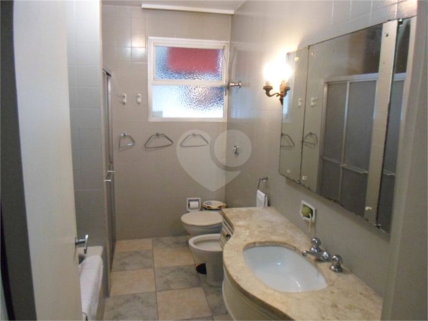 Apartamento à venda com 3 quartos, sendo 1 suíte, em Jardim Paulista, São Paulo, SP