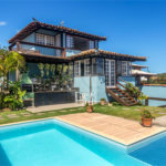 Casa à venda com 5 quartos, sendo 3 suítes, em Geribá, Armação dos Búzios, RJ