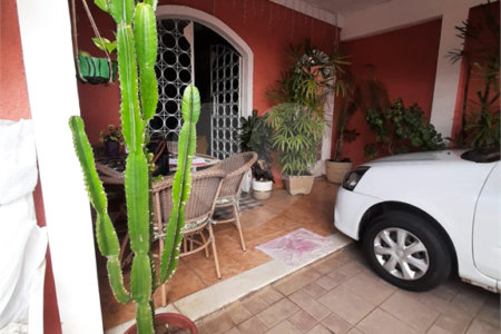 Casa à venda com 4 quartos, sendo 1 suíte, em Senador Camará, Rio de Janeiro, RJ