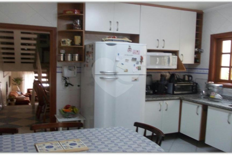 Sobrado à venda com 3 quartos, sendo 2 suítes, em Santana, São Paulo, SP