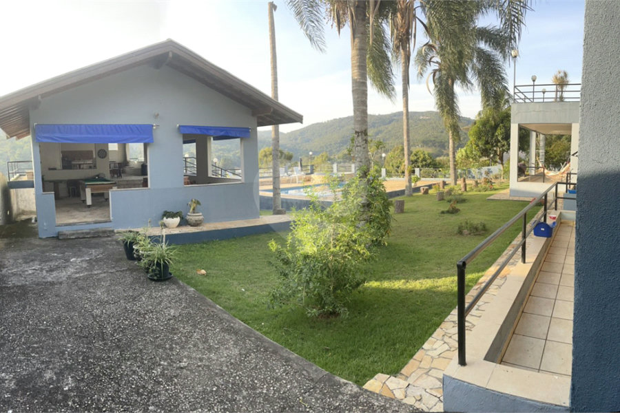 Casa à venda com 4 suítes no condomínio Campos de Mairiporã Gleba 1, Mairiporã - SP