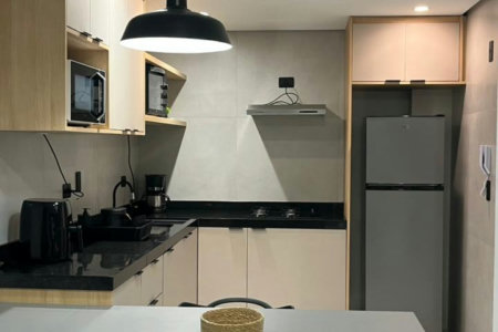 Apartamento à venda com 1 suíte em Caiçara, Praia Grande, SP