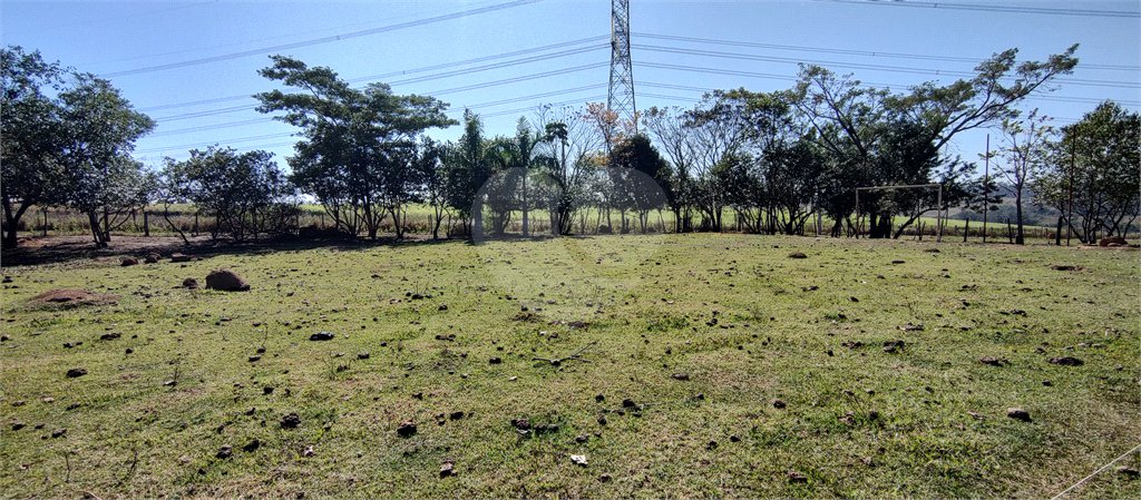 Sítio à venda com 2 suítes em Buru, Salto, SP