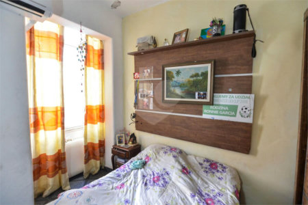Casa de Vila à venda com 4 quartos, sendo 1 suíte,  em Grajaú, Rio de Janeiro, RJ