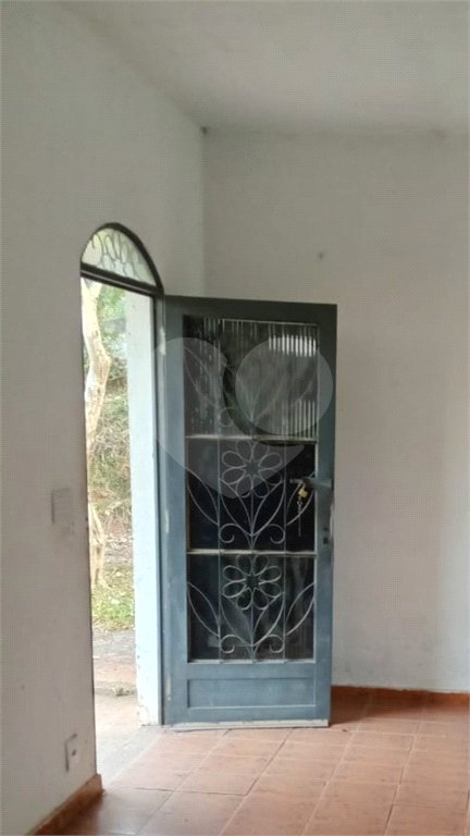 Casa à venda com 2 quartos, sendo 1 suíte, no condomínio Mirante da Mantiqueira I, Mairiporã - SP