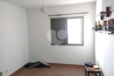 Apartamento à venda com 3 suítes em Aclimação, São Paulo, SP