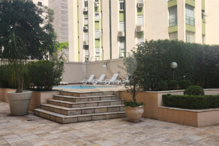 Apartamento à venda ou para alugar com 4 quartos, sendo 1 suíte, em Vila Nova Conceição, São Paulo, SP