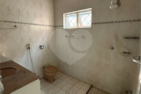 Casa à venda com 2 quartos no Centro, Salto, SP