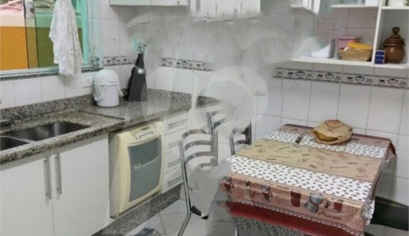 Sobrado à venda com 3 suítes em Vila Guilherme, São Paulo, SP