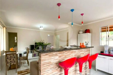 Casa à venda com 2 suítes em Retiro das Fontes, Atibaia, SP