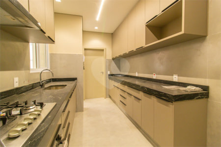 Apartamento à venda com 3 quartos, sendo 2 suítes, em Bela Vista, São Paulo, SP