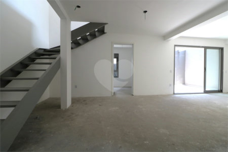 Apartamento à venda com 2 suítes em Moema, São Paulo, SP