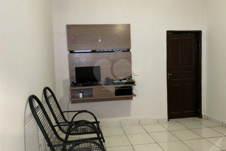 Casa à venda com 4 quartos em Jardim Roriz, Três Lagoas, MS