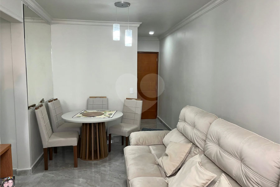 Apartamento à venda com 3 quartos, sendo 1 suíte, em Parque Novo Mundo, São Paulo, SP