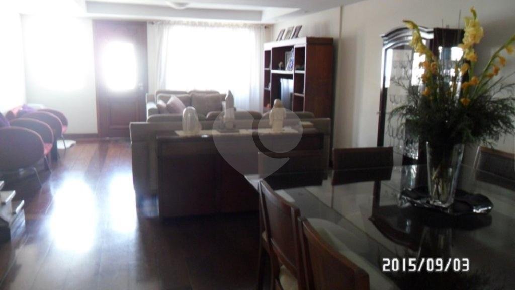Sobrado à venda com 3 quartos, sendo 2 suítes, em Vila Aurora (zona Norte), São Paulo, SP