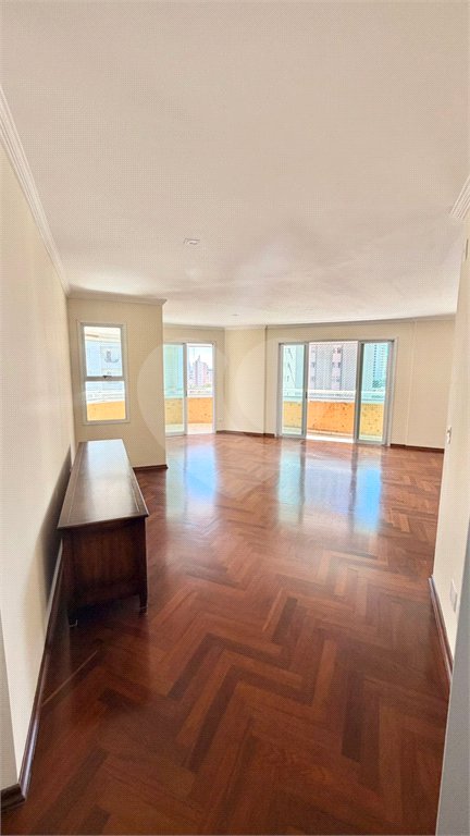 Apartamento à venda com 3 suítes em Santana, São Paulo, SP