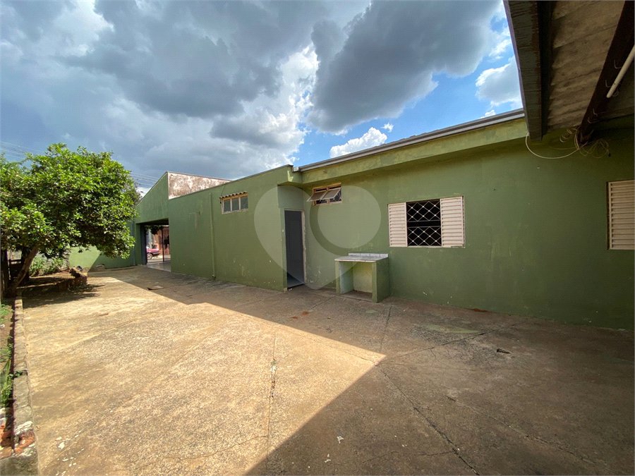 Casa à venda com 2 quartos em Loteamento Municipal São Carlos 3, São Carlos, SP