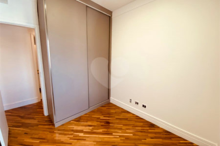 Cobertura à venda com 3 quartos, sendo 1 suíte, em Baeta Neves, São Bernardo do Campo, SP