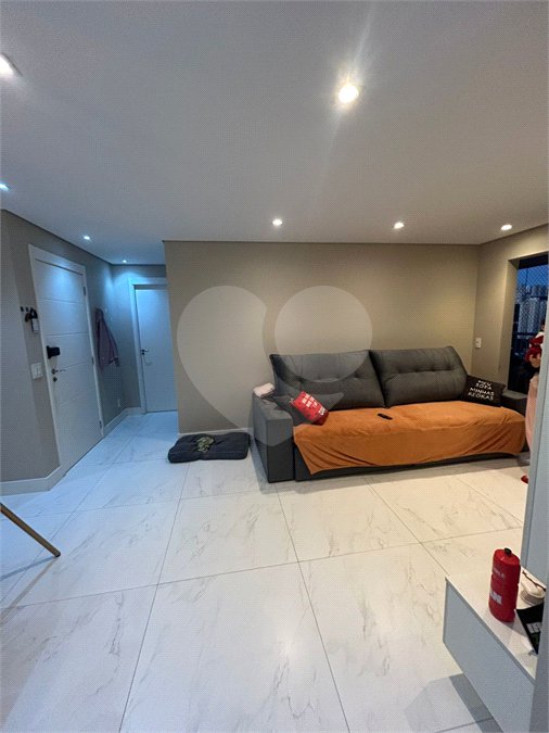 Apartamento à venda com 3 quartos, sendo 1 suíte, em Jardim Vazani, São Paulo, SP