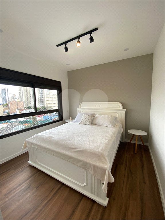 Apartamento à venda com 3 suítes em Aclimação, São Paulo, SP