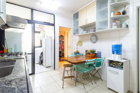 Apartamento à venda com 4 quartos, sendo 2 suítes, em Perdizes, São Paulo, SP