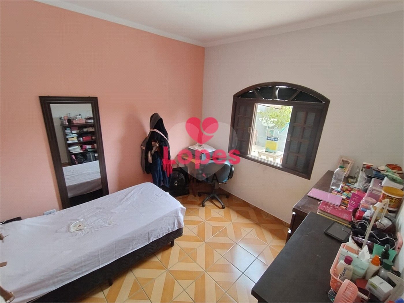 Casa à venda com 3 quartos, sendo 1 suíte, em Jardim Santa Inês Ii, São José dos Campos, SP