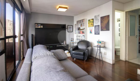 Duplex à venda com 2 suítes em Jardim Londrina, São Paulo, SP