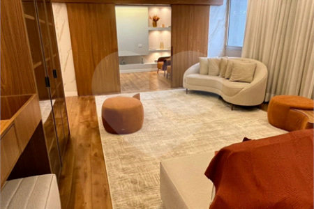 Apartamento à venda com 3 suítes em Vila Suzana, São Paulo, SP