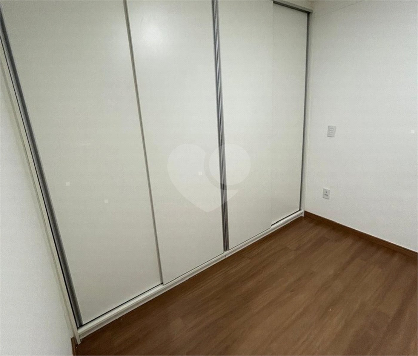 Apartamento para alugar com 3 quartos, sendo 1 suíte, em Parque Campolim, Sorocaba, SP