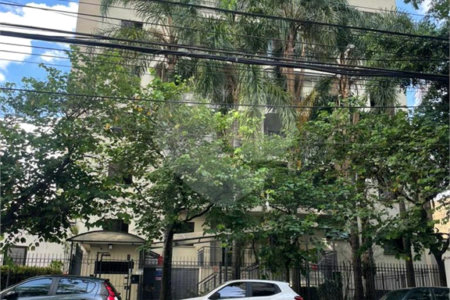 Apartamento à venda com 3 quartos, sendo 1 suíte,  em Vila Andrade, São Paulo, SP
