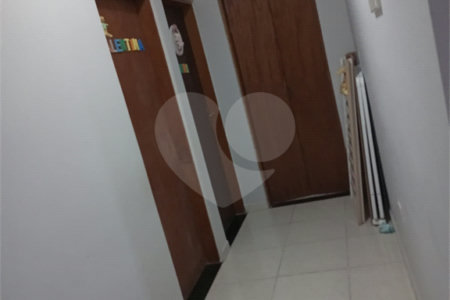 Casa à venda com 3 quartos, sendo 1 suíte, em Chácaras Guanabara, Guararema, SP