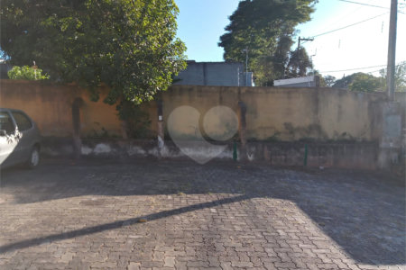 Casa à venda com 21 quartos, sendo 7 suítes, no condomínio De Apartamentos Residenciais- Jardim Morumbi, Atibaia - SP