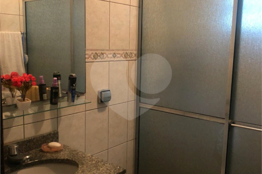 Casa à venda com 2 quartos em Jardim Dourado, Guarulhos, SP