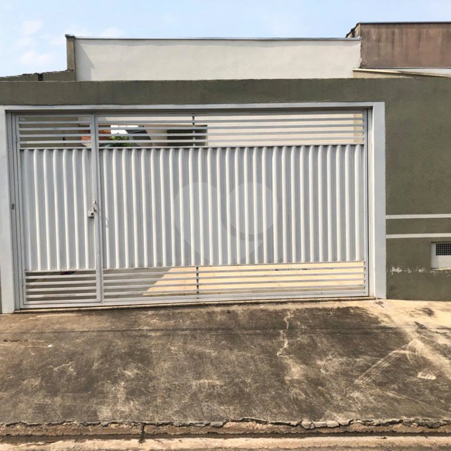Casa à venda com 2 quartos, sendo 1 suíte, em Jardim Panorama, Salto, SP