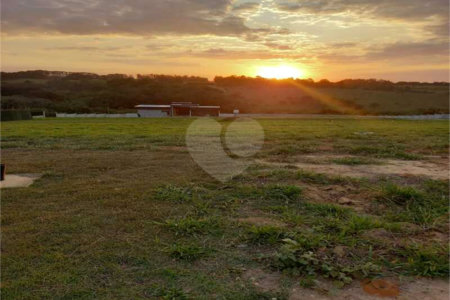 Terreno à venda no condomínio Reserva Petrus, Indaiatuba - SP