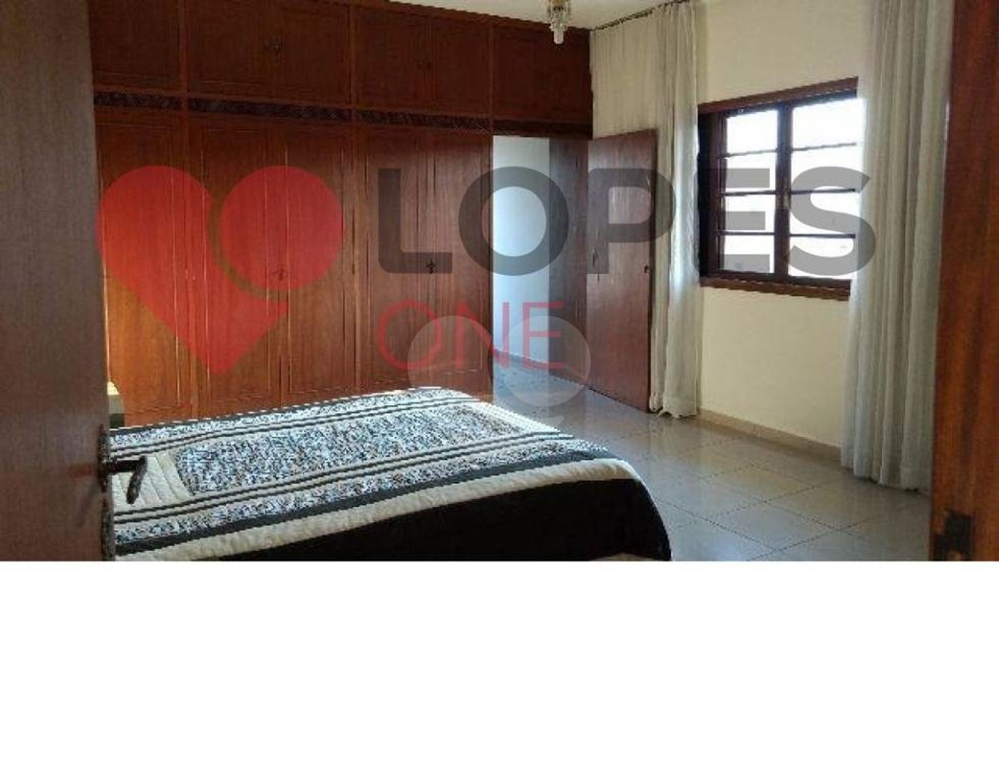 Casa à venda com 3 quartos, sendo 1 suíte, em Vila Gustavo, São Paulo, SP