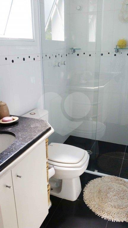 Casa à venda com 4 suítes em Granja Julieta, São Paulo, SP