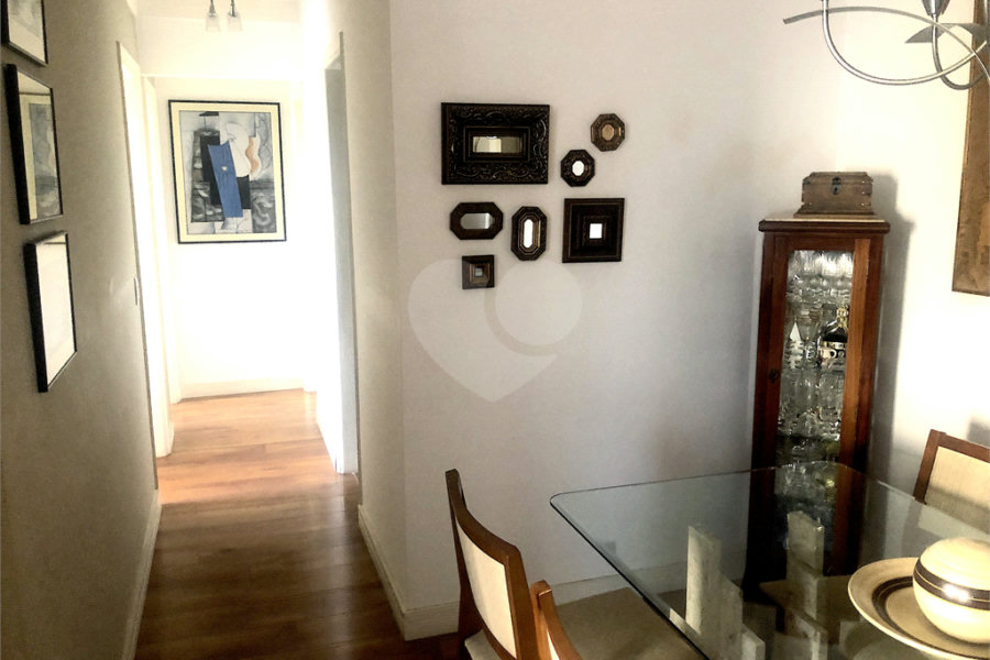 Apartamento à venda com 3 quartos, sendo 1 suíte, em Jardim América, São Paulo, SP